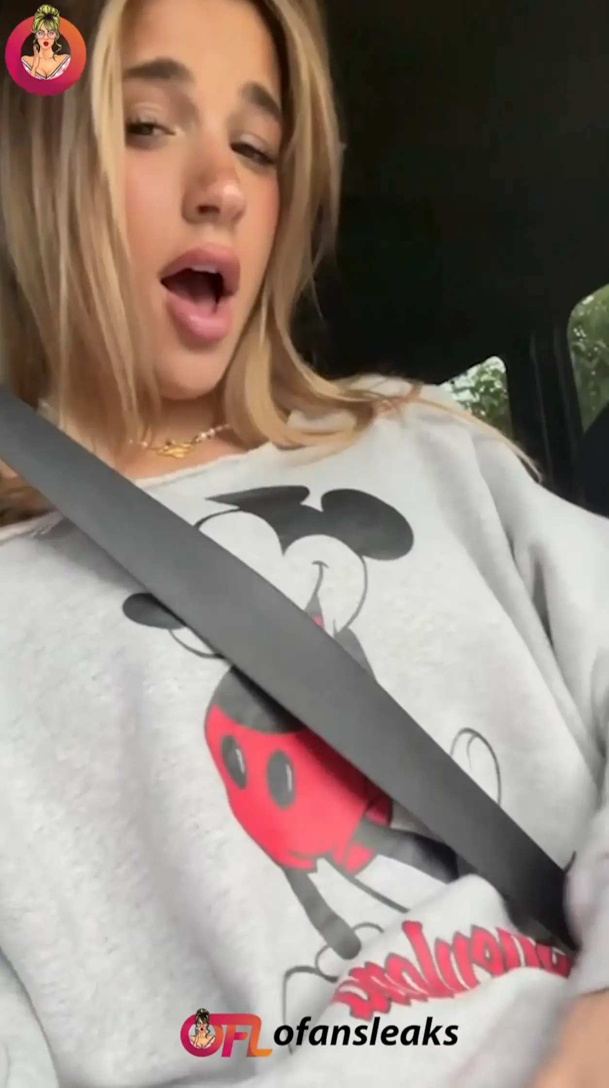 Oakleyraeee Fingering in Car OnlyFans Video Leaked
