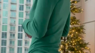 Daisy Keech Christmas OnlyFans Video Leaked