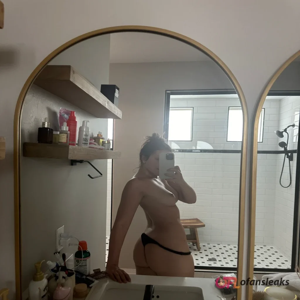 Hazey Haley Black Panty Nude Selfie in Bathroom